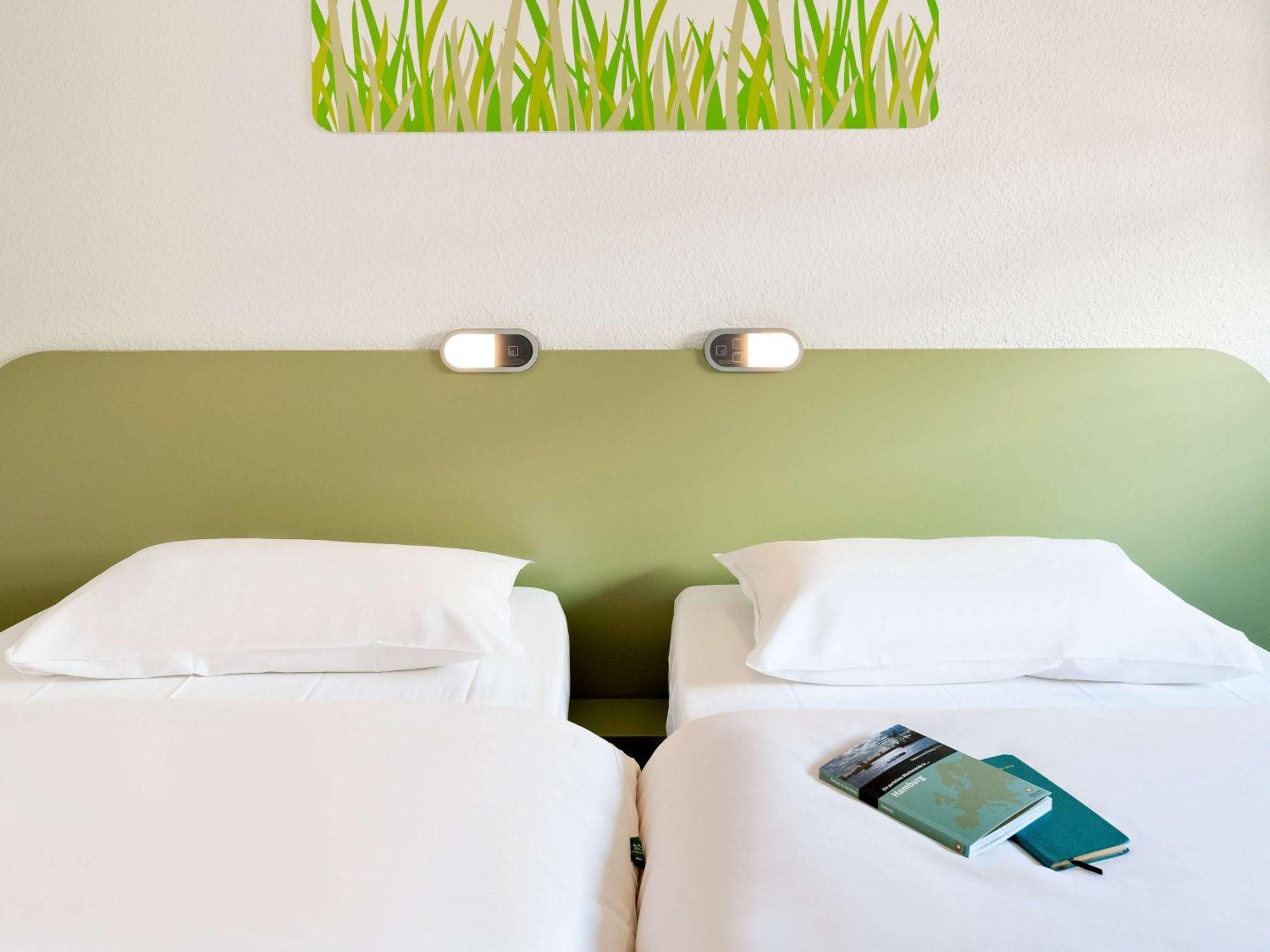 Ibis Budget Bordeaux Aeroport Merignac  Ngoại thất bức ảnh